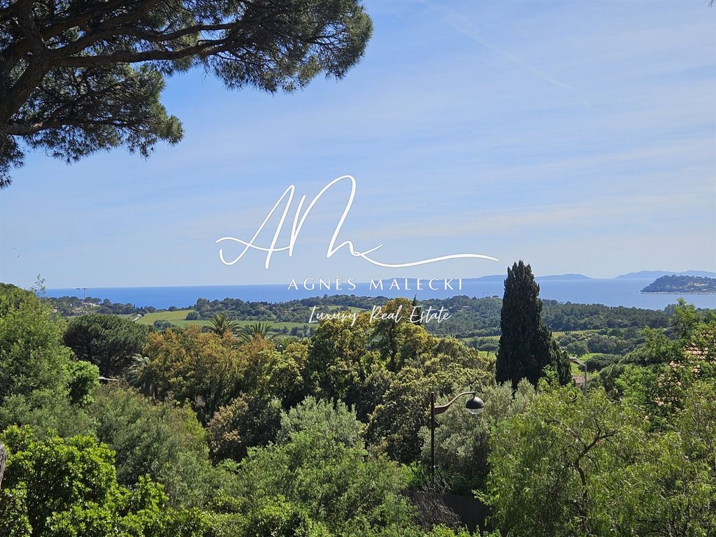 Property photo 1 of 14 Panoramic Sea View Of The Islands