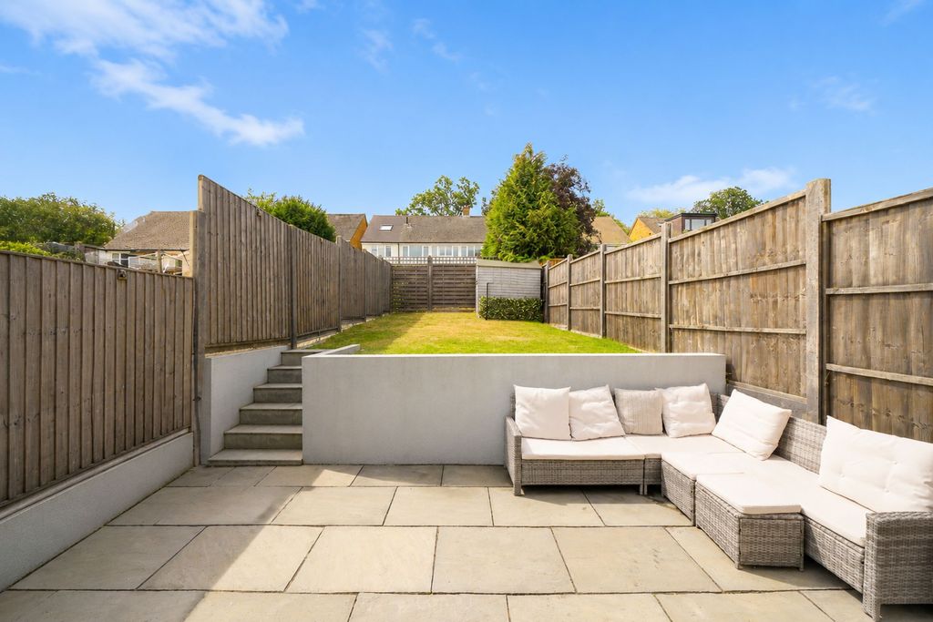 Property photo 2 of 22