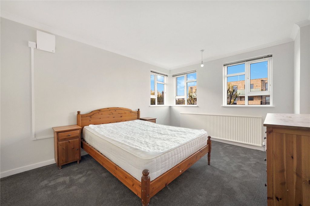 Property photo 3 of 14 Picture No. 29