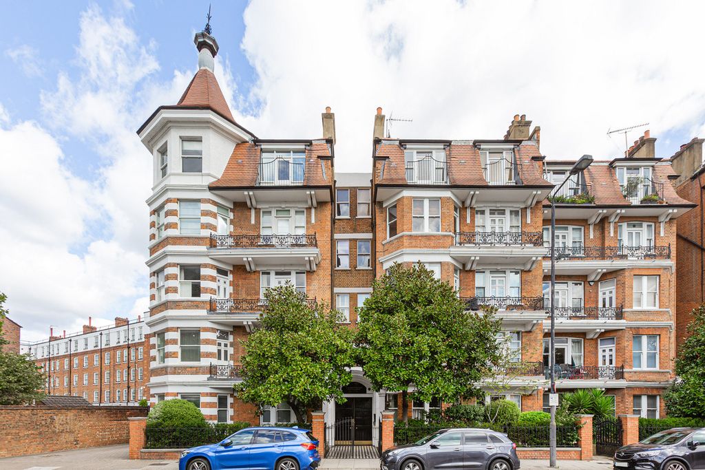 Property photo 2 of 9