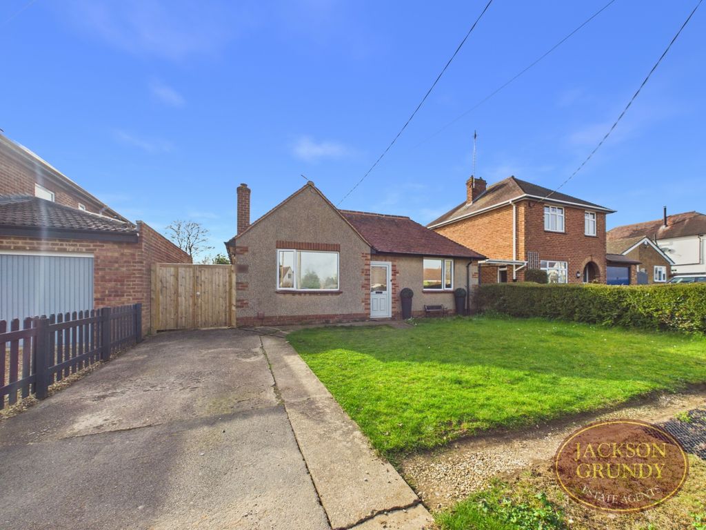 Property photo 1 of 15 Ashley Lane