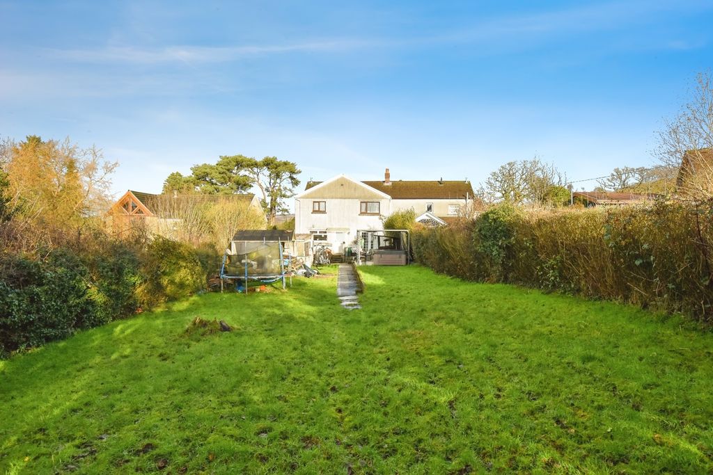 Property photo 2 of 16 Pbox-Img.Jpg