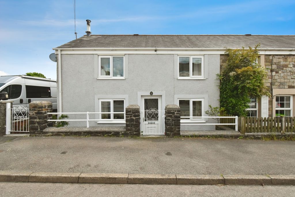 Property photo 1 of 17 Photo