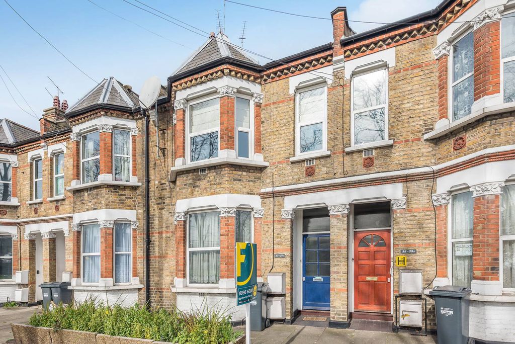 Property photo 1 of 10