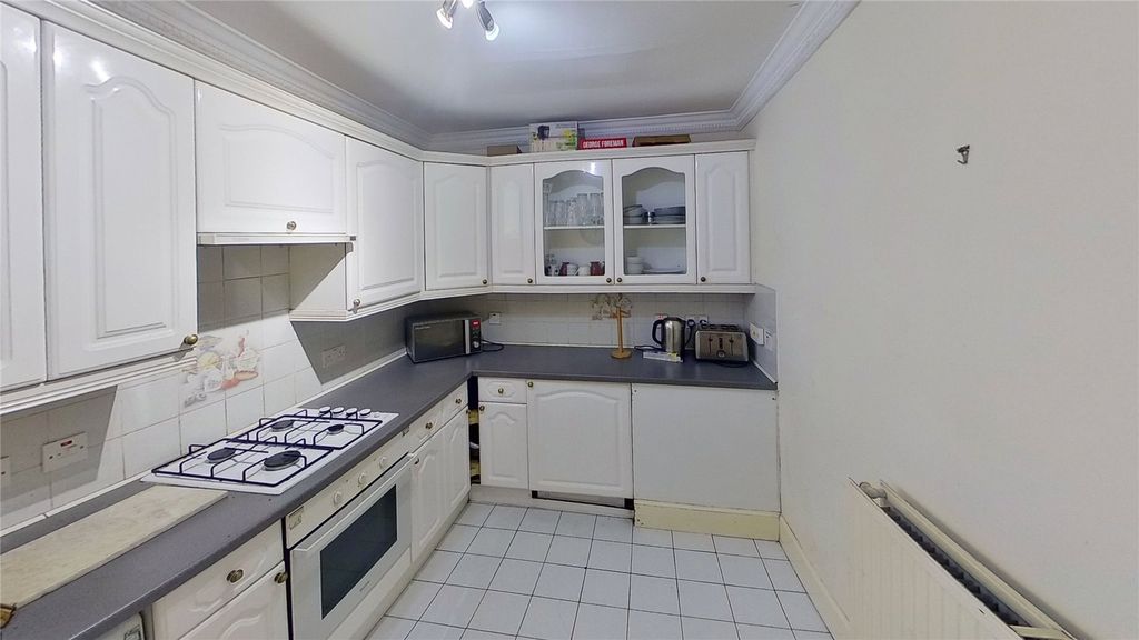 Property photo 3 of 7 Photo 3