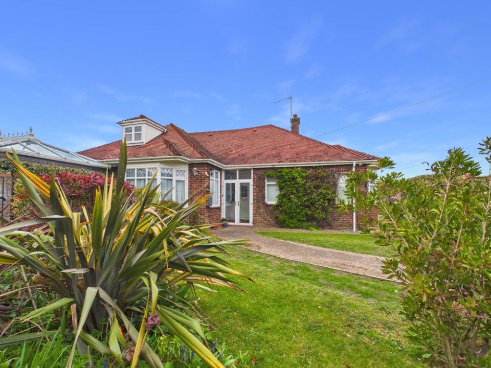 Property photo 1 of 28