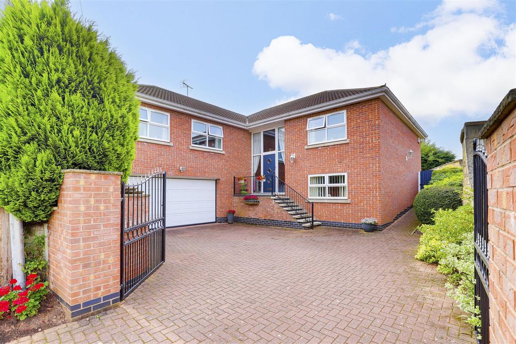 Property photo 1 of 30 4480.Jpg
