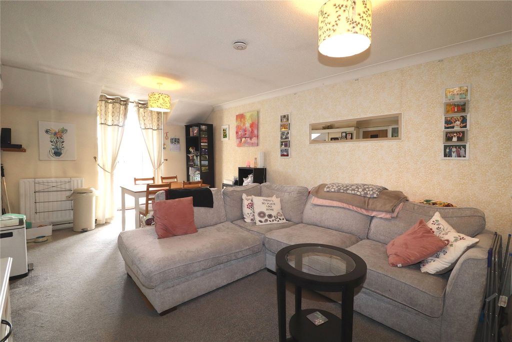 Property photo 3 of 10 Picture No. 17