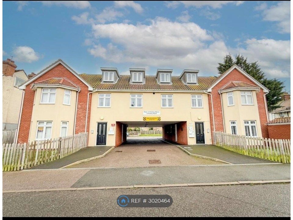 Property photo 1 of 14