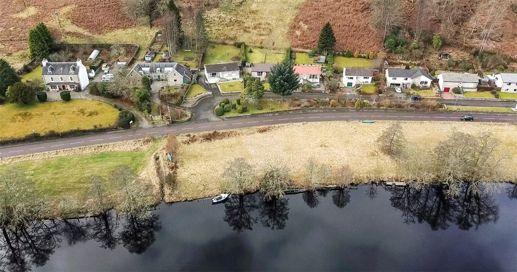 Property photo 2 of 40 Drone External