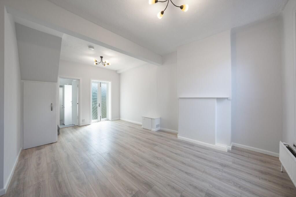 Property photo 2 of 11 562Ac15599E7454F5Fcb4d53E895Ebcd.Jpeg