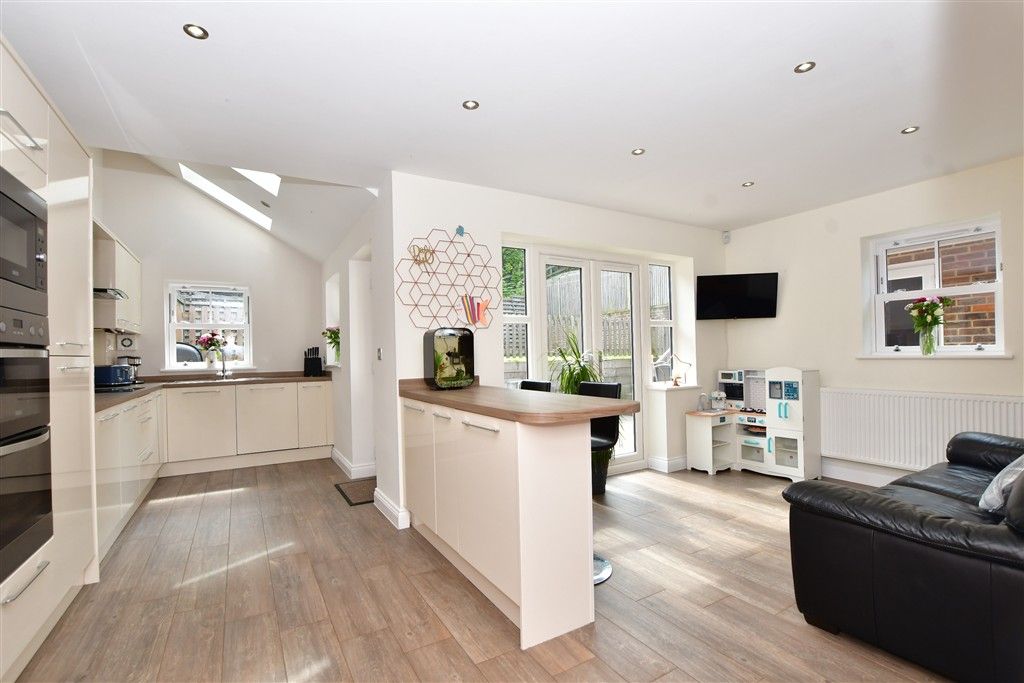 Property photo 3 of 13 Kitchen/Diner