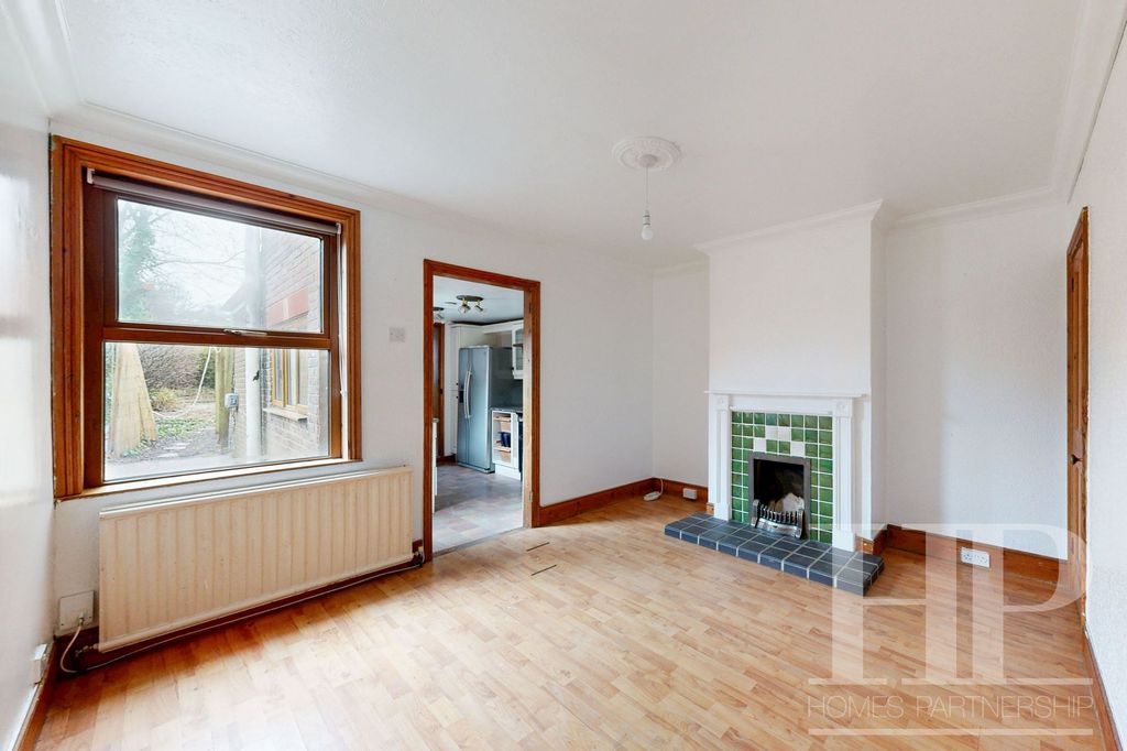 Property photo 3 of 18