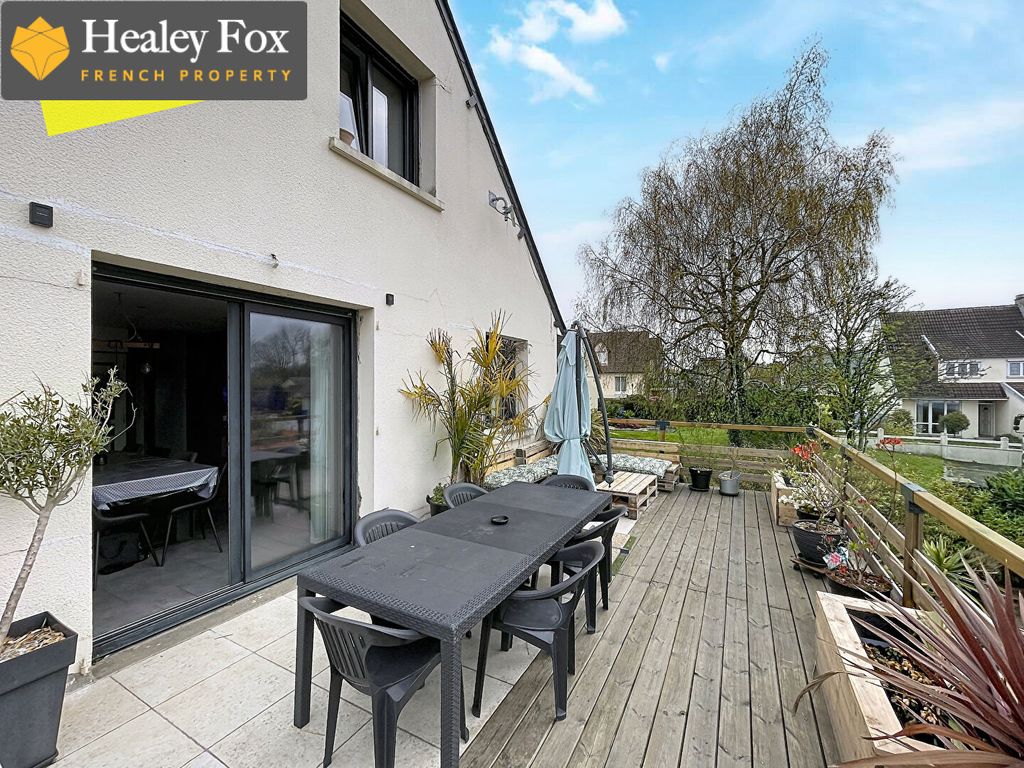Property photo 1 of 17