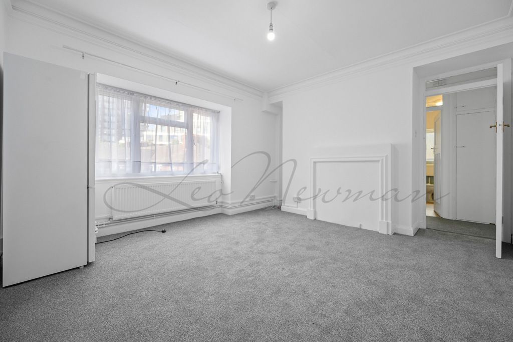 Property photo 3 of 10 Jpg