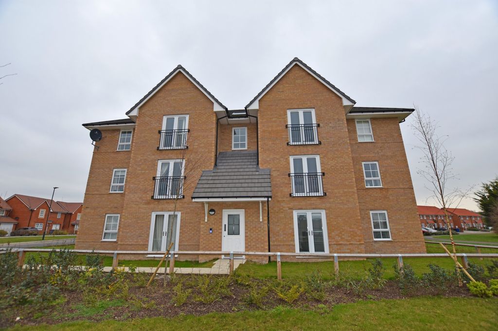 2 bed flat for sale Barlby