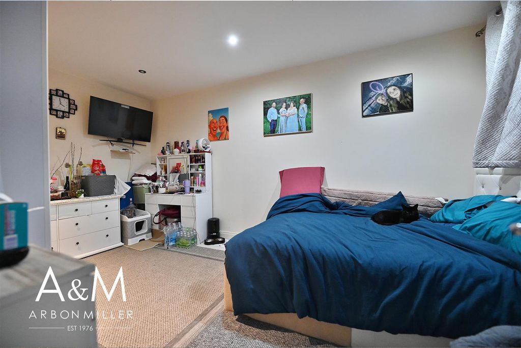 Property photo 2 of 14 1.Jpg