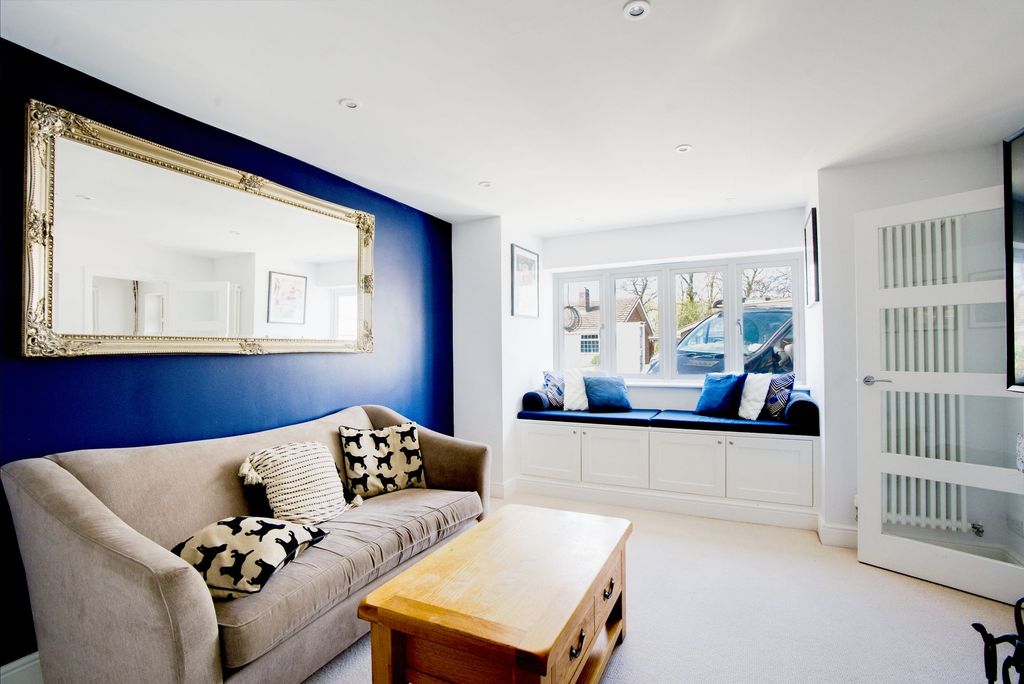 Property photo 3 of 18