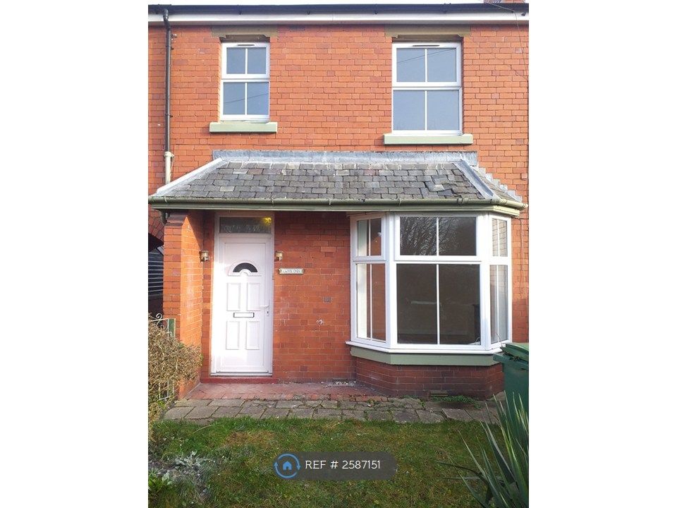 Property photo 1 of 10 Front