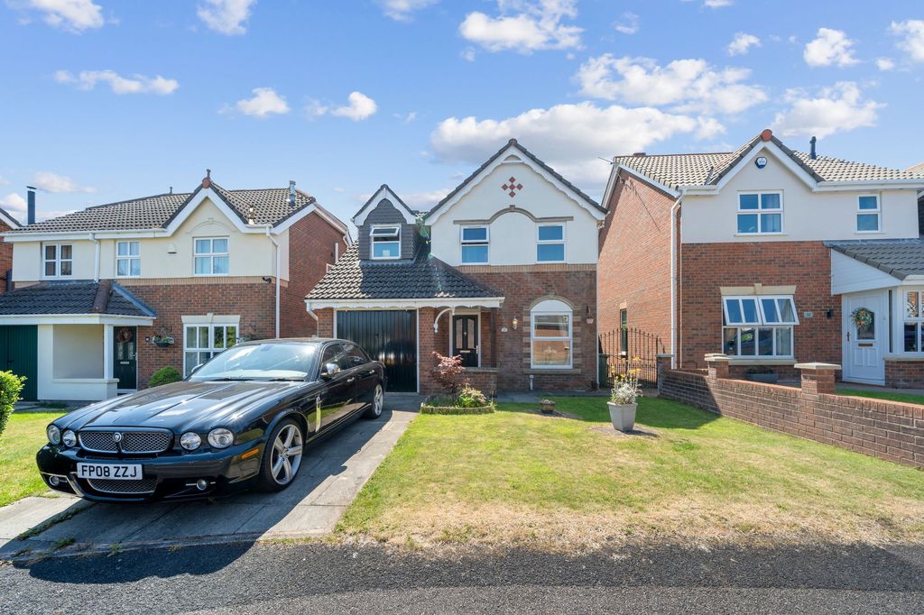 Property photo 1 of 31