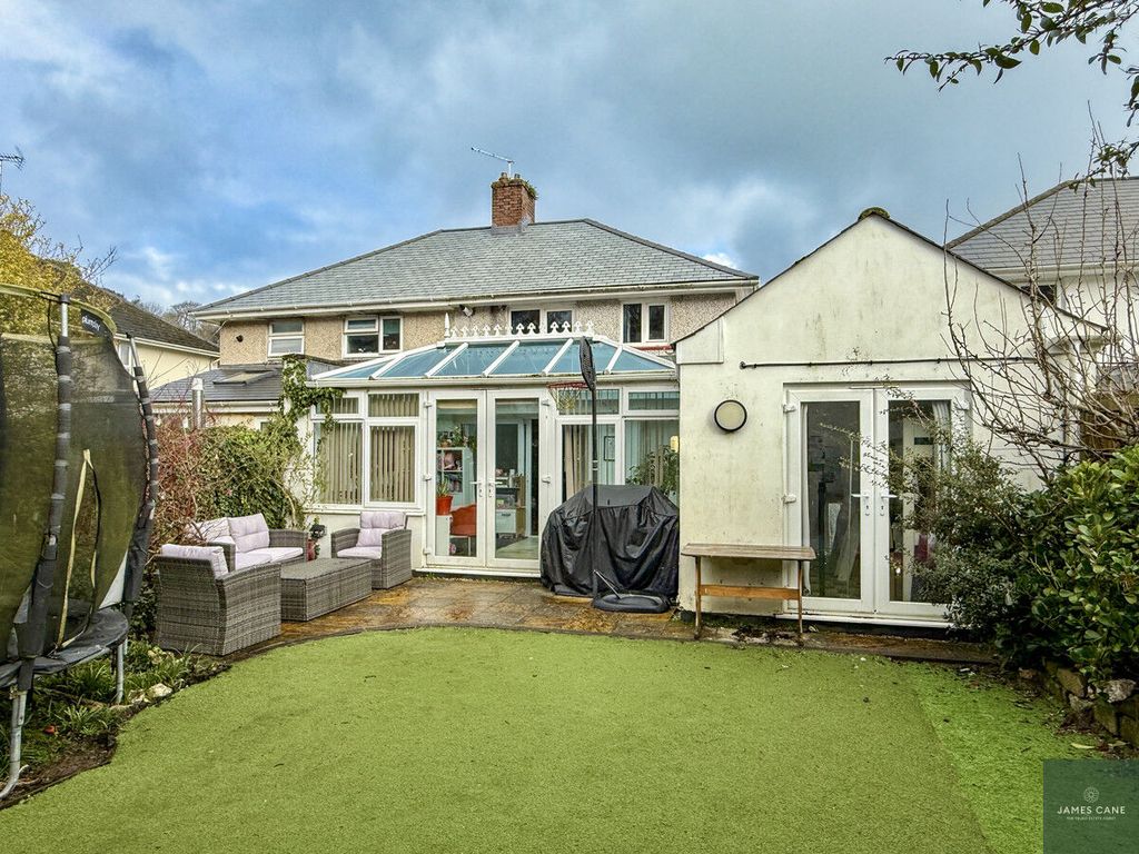 Property photo 2 of 15