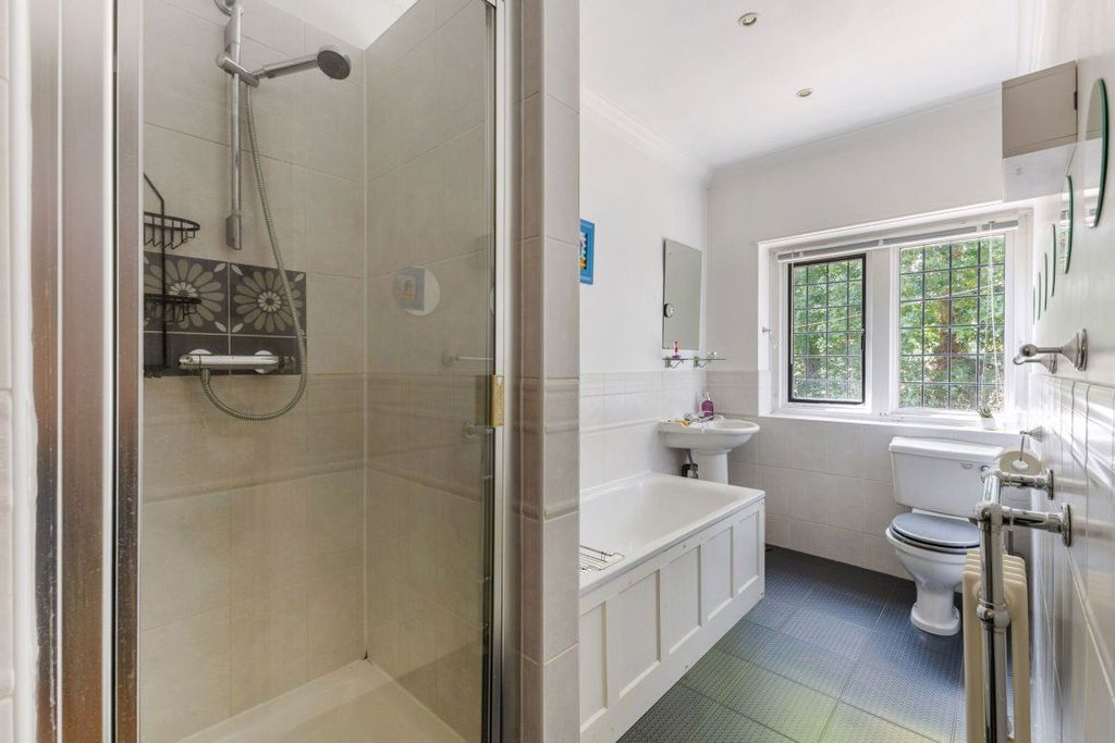 Additional image 12 of 6 bed semi-detached house to rentBrittains Lane TN13