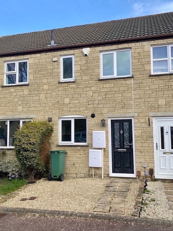 Property photo 1 of 5