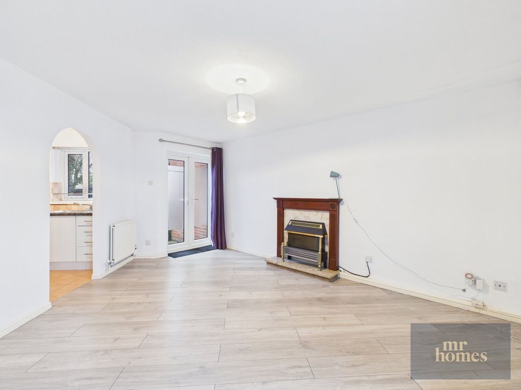 Property photo 3 of 24