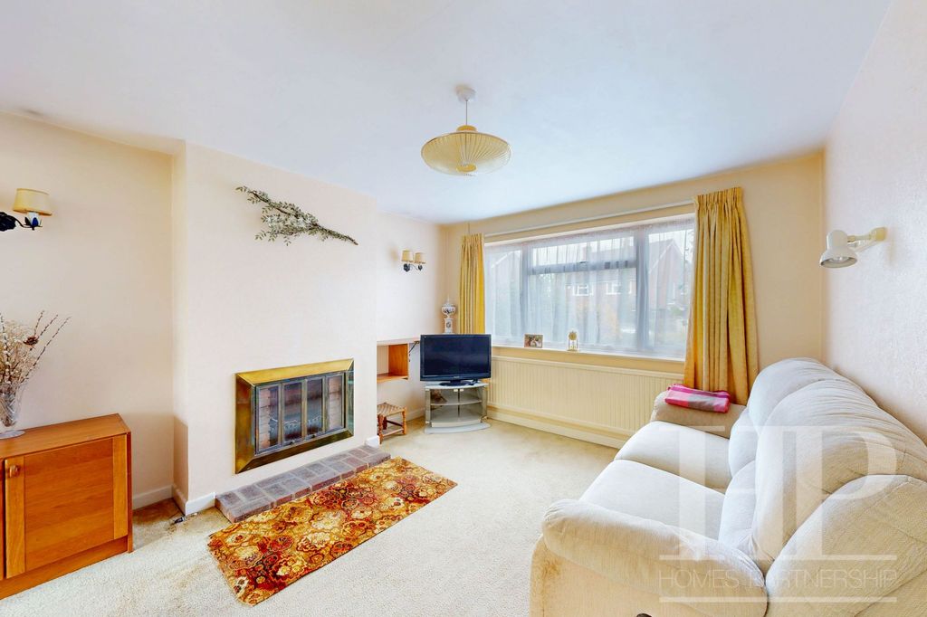 Property photo 2 of 21