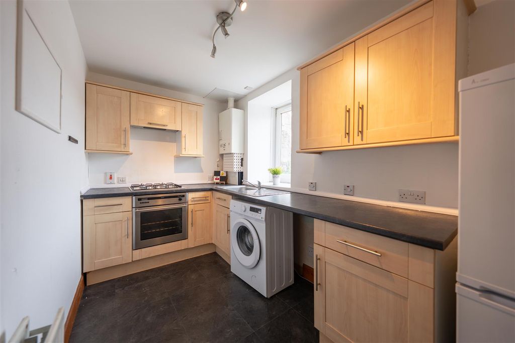 Property photo 2 of 23 Foundry Lane-4.Jpg