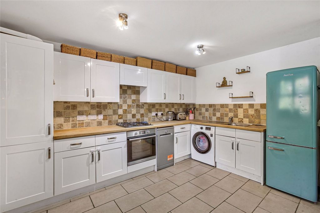 Property photo 3 of 13 Picture No. 29