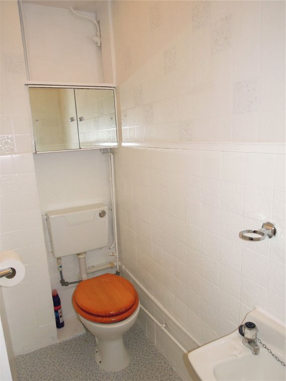 Property photo 3 of 10 Photo 3