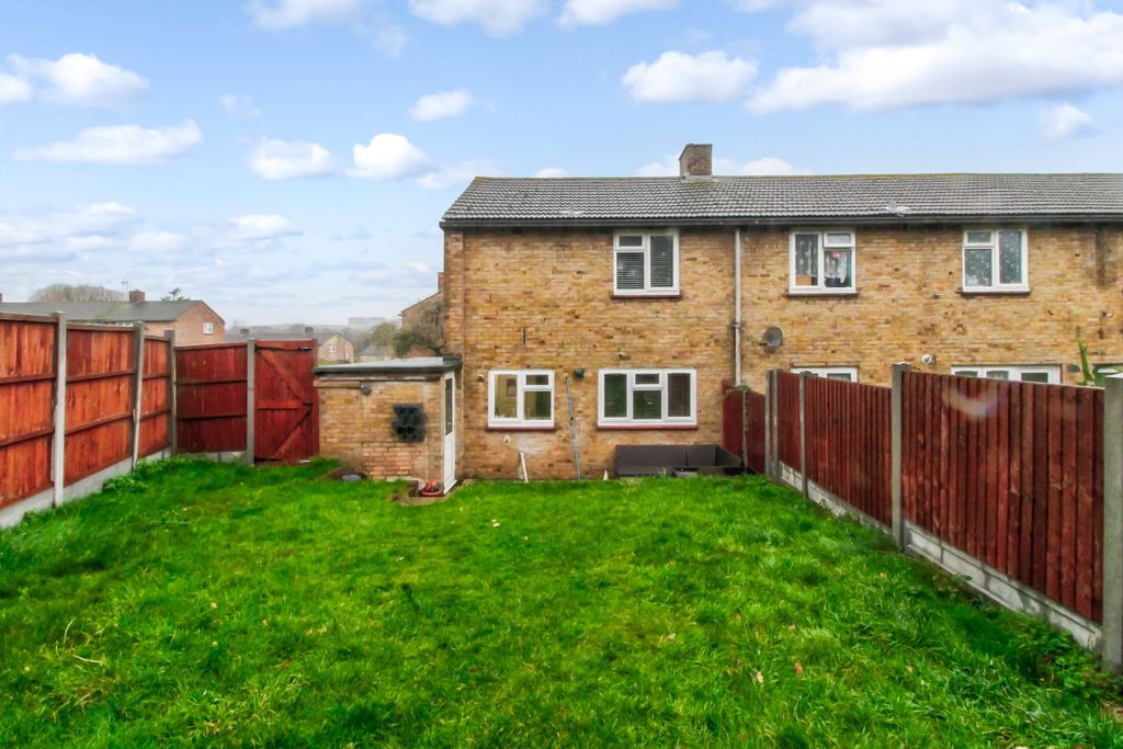 Property photo 3 of 20