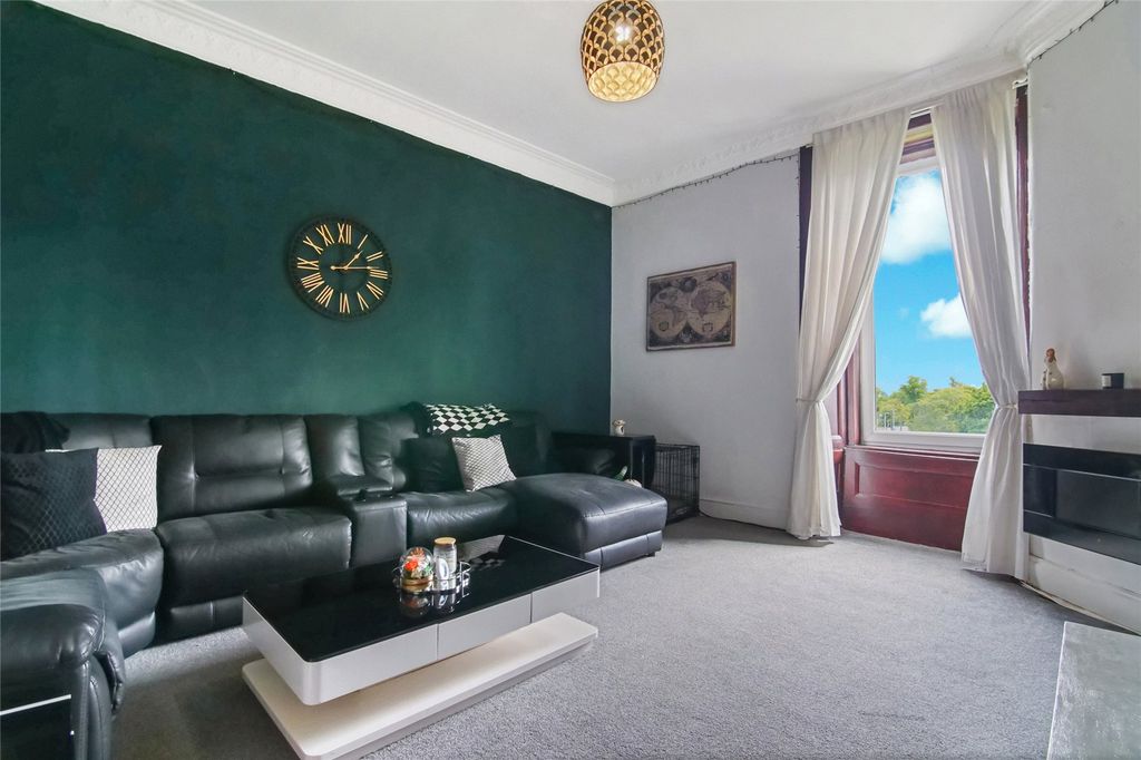 Property photo 2 of 16 Picture No. 02