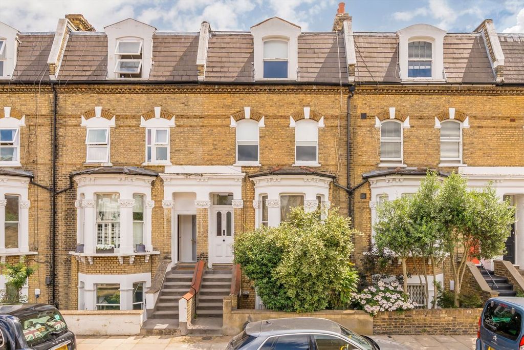 Property photo 1 of 7