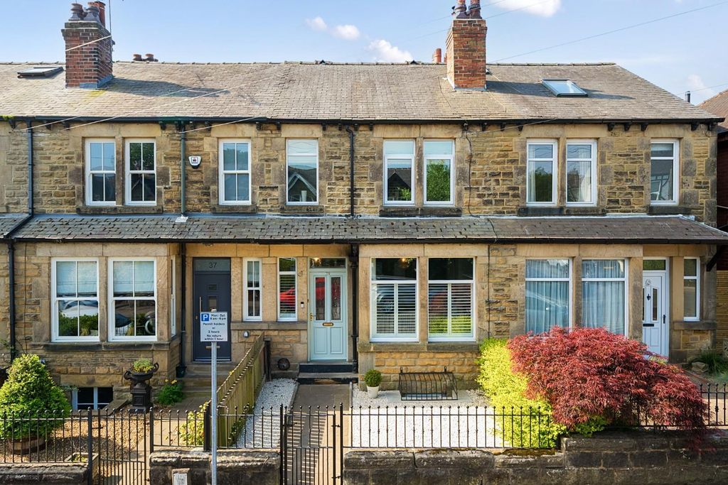 Property photo 1 of 17 1-6821c3Df82588-1288174-Arw-1-1.Jpg