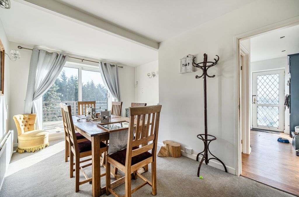 Property photo 3 of 27 1430286-14-69B9A3...