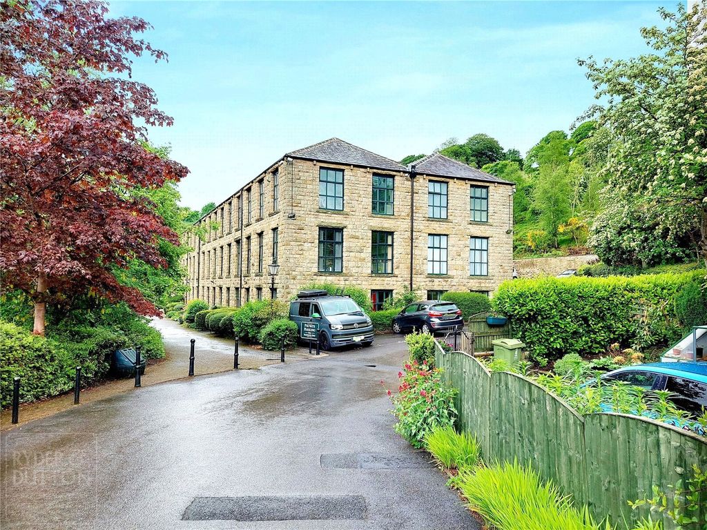 Property photo 1 of 11 Picture No. 25