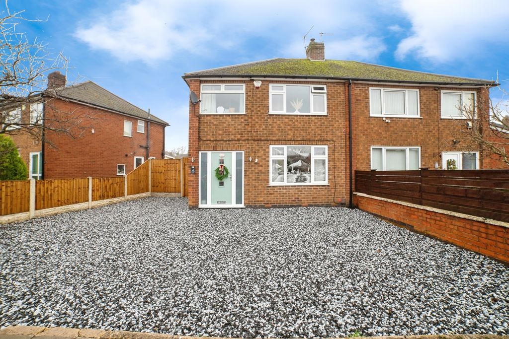 Property photo 1 of 19 Pbox-Img.Jpg