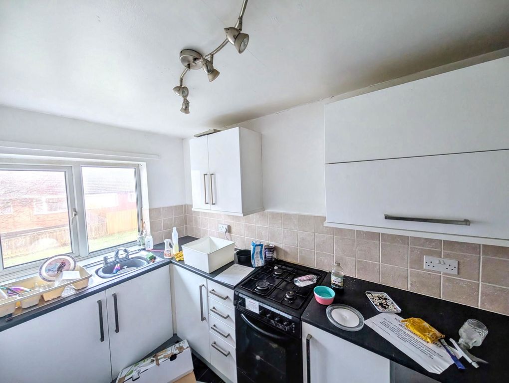 Property photo 2 of 5