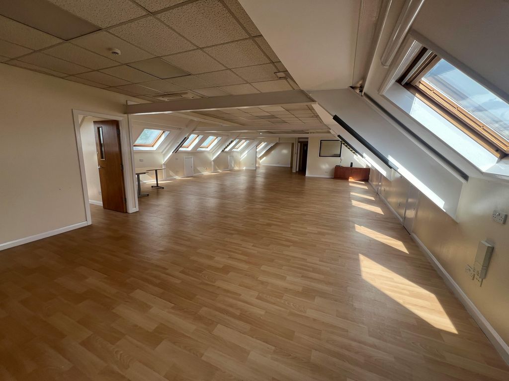 Property photo 2 of 6 Img_6373.Jpg