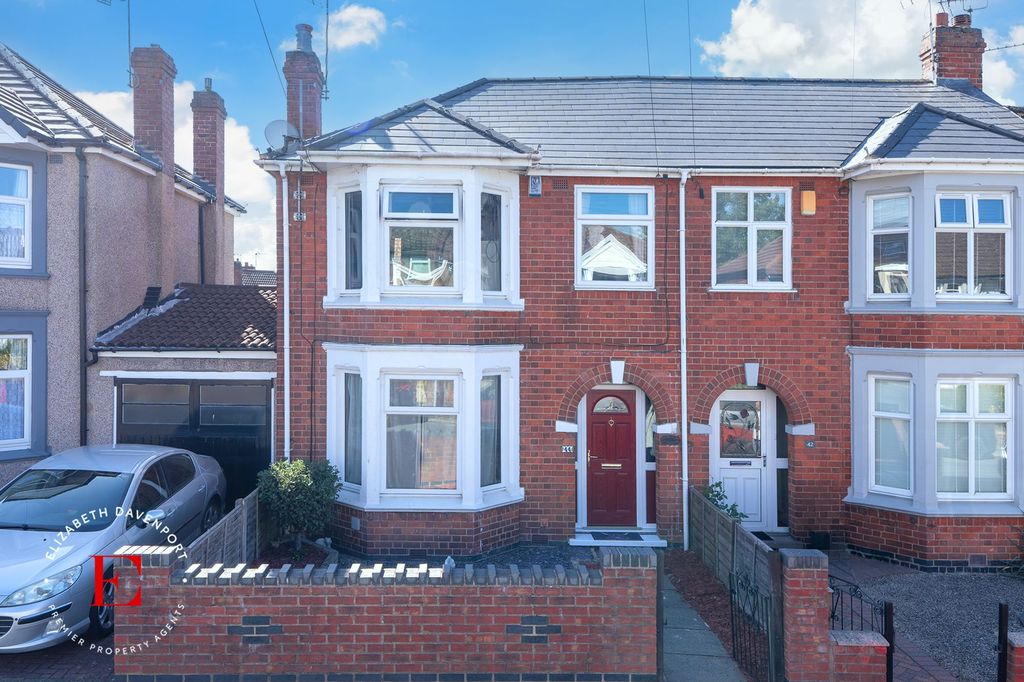 Property photo 3 of 14