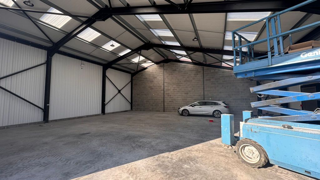 Property photo 2 of 6