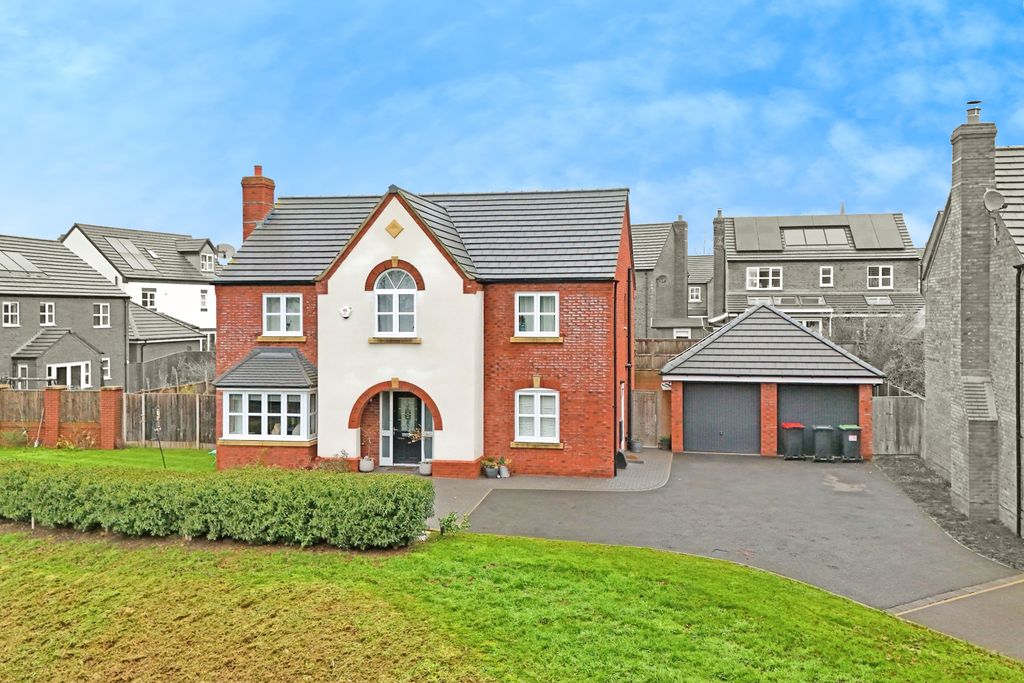 Property photo 1 of 40 4660B2A4-A4