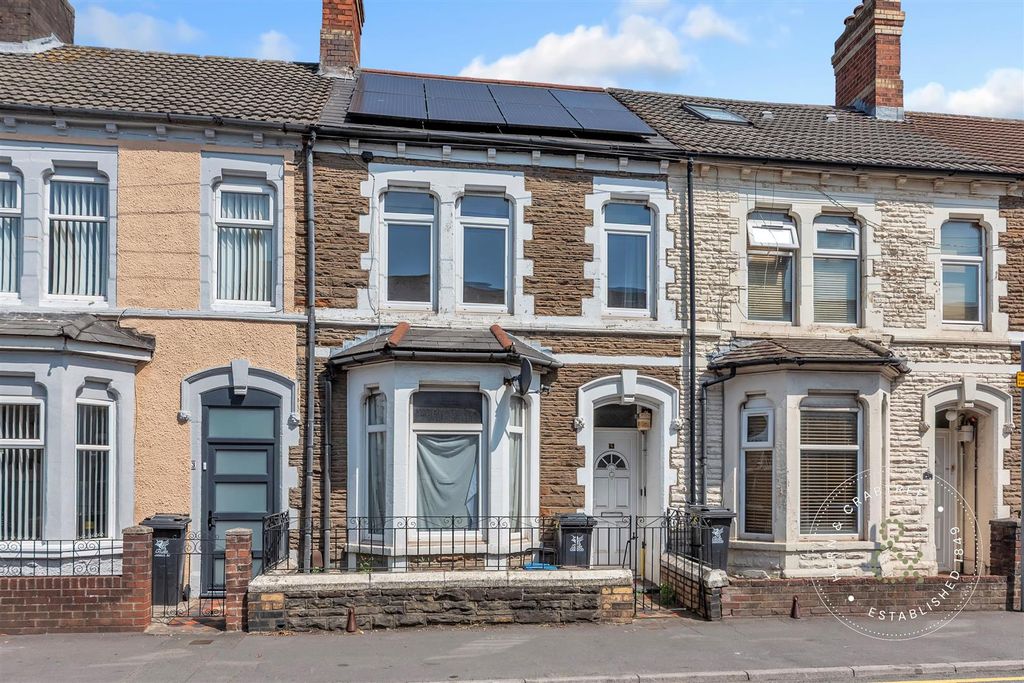 Property photo 1 of 28 Beresford-Road-26.Jpg