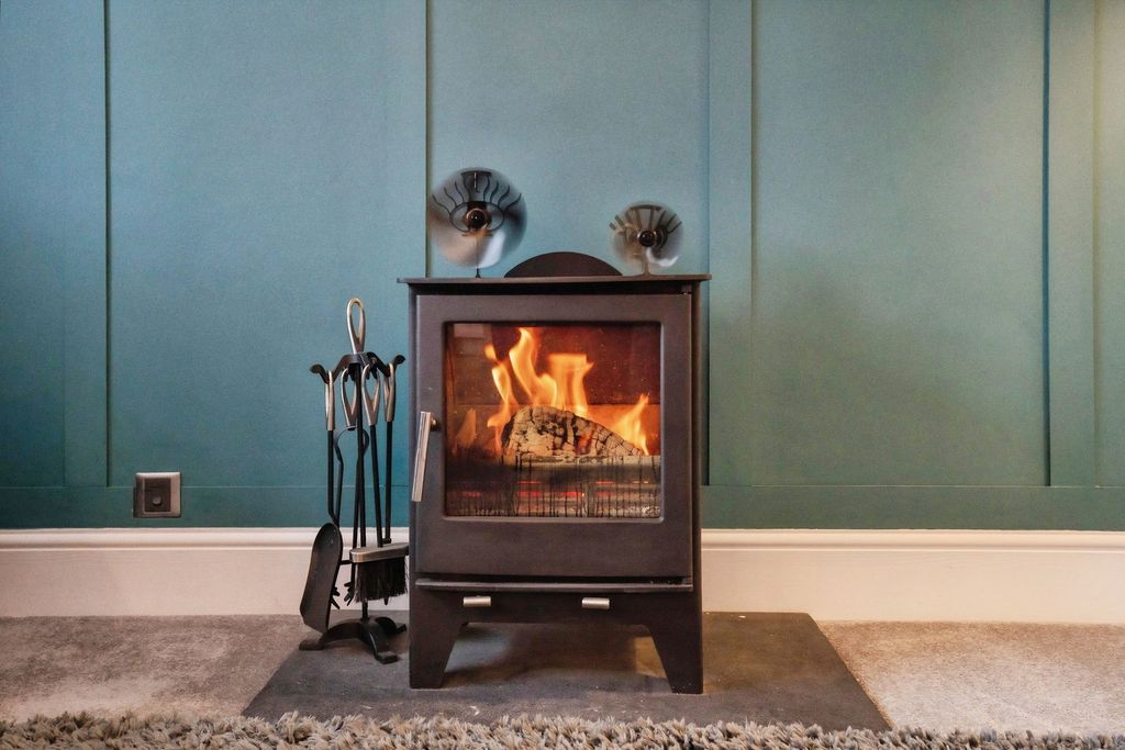 Property photo 3 of 44