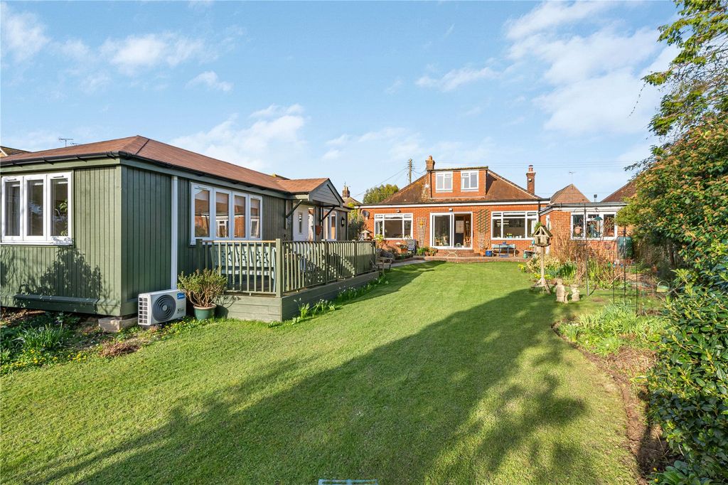 Property photo 3 of 27 Picture No. 03