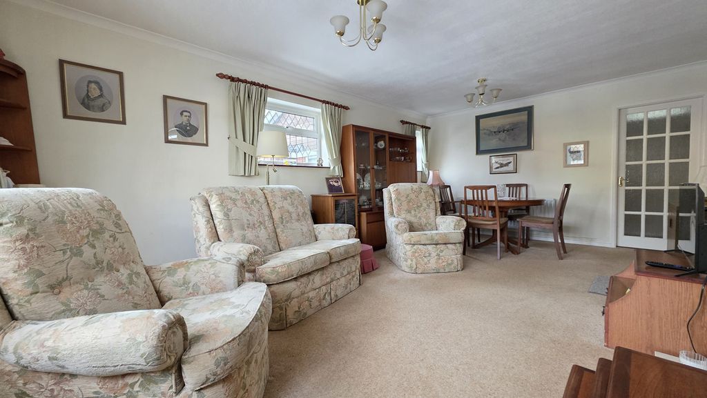 Property photo 3 of 20