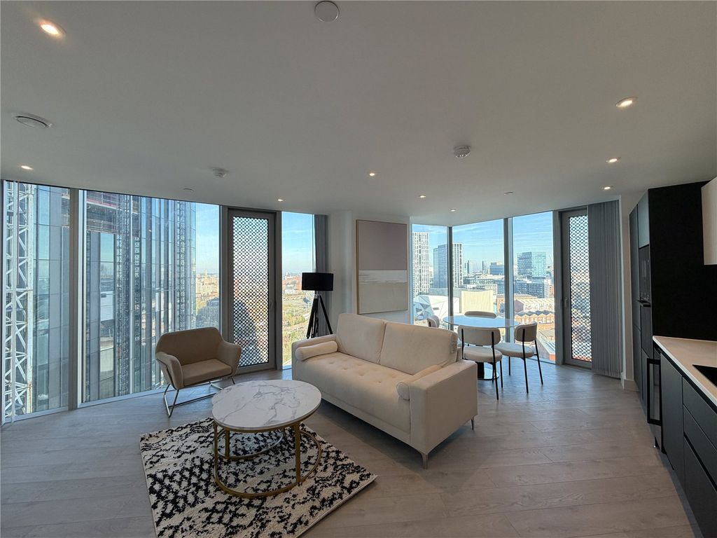 Property photo 2 of 28 Picture No. 06