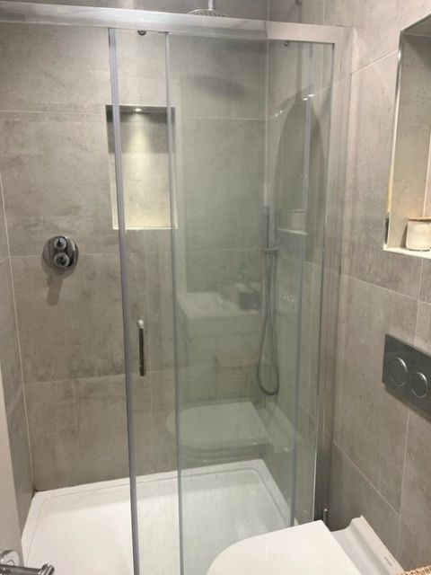 Property photo 3 of 5 Shower Room